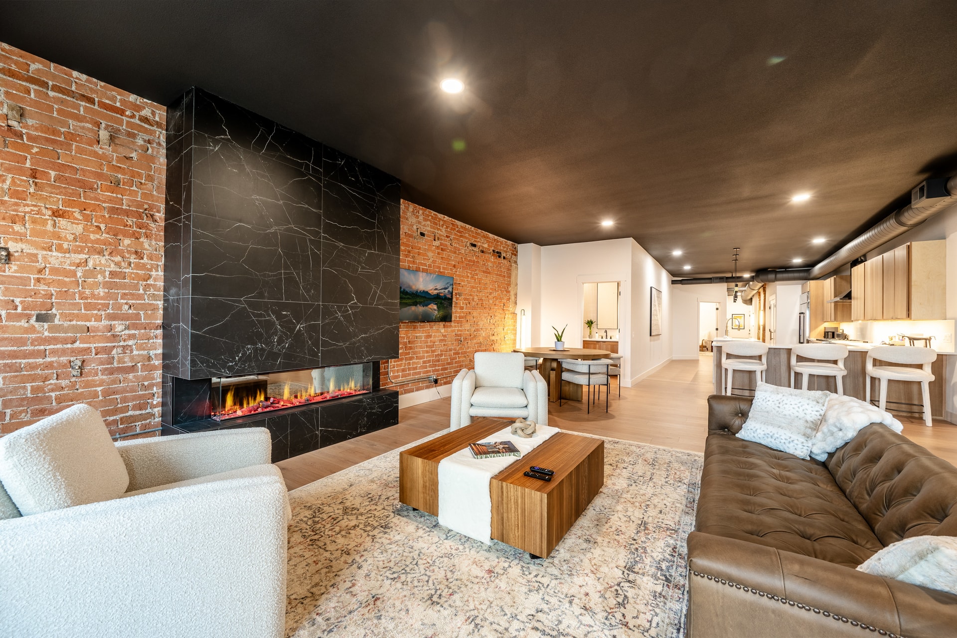 The Onyx at The Main Exchange — Living Fireplace 1